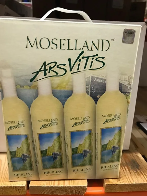 BALTVĪNS MOSSELAND ARSVITIS RIESLING QUALITATSWEIN, PUSSALDS, 8%, BIB, 3L