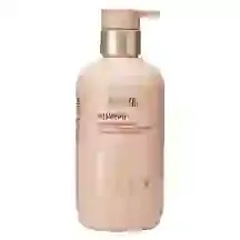 ŠAMPŪNS COSMOPOLITAN ATJAUNOJOŠS 400ML