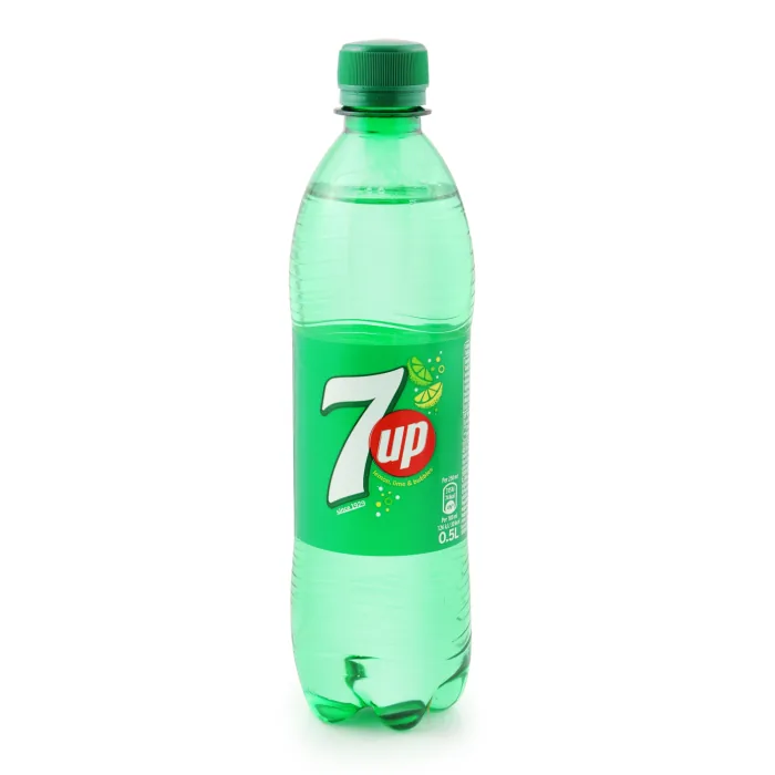 GĀZĒTS DZĒRIENS 7UP 0,5L
