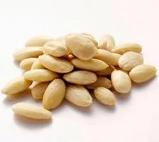MANDELES BLANŠĒTAS, 1KG