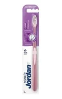 JORDAN CLINIC GUM PROTECTOR ULTRASOFT ZOBU BIRSTE (DAŽĀDAS KRĀSAS)