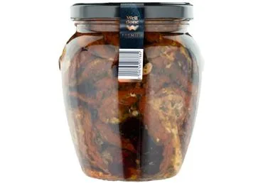 SAULĒ KALTĒTI TOMĀTI AR DZĒRVENĒM WELL DONE PREMIUM 530G