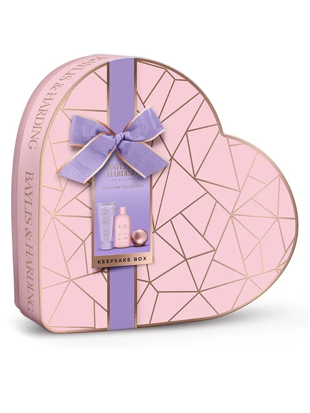 Baylis & Harding Jojoba,vanilla & almond oil luxury heart keepsake gift box dāvanu komplekts