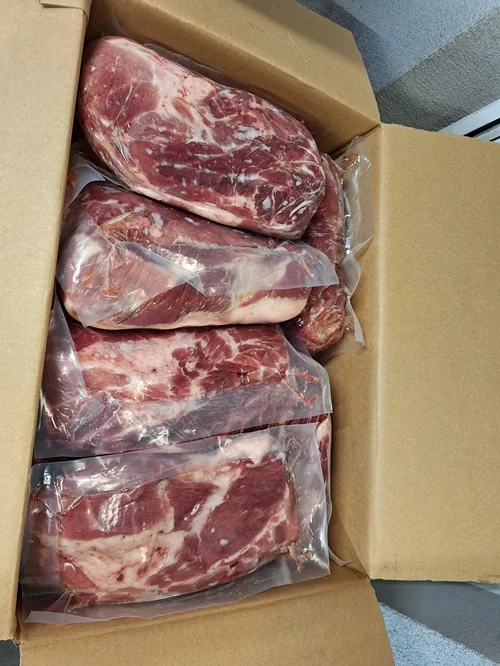 SALDĒTA CŪKGAĻAS KAKLA KARBONĀDE, VAKUUMA ~ 2.5KG