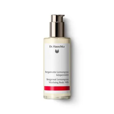 Dr. Hauschka Bergamotes-citronzāles uzmundrinošs ķermeņa pieniņš 145 ml