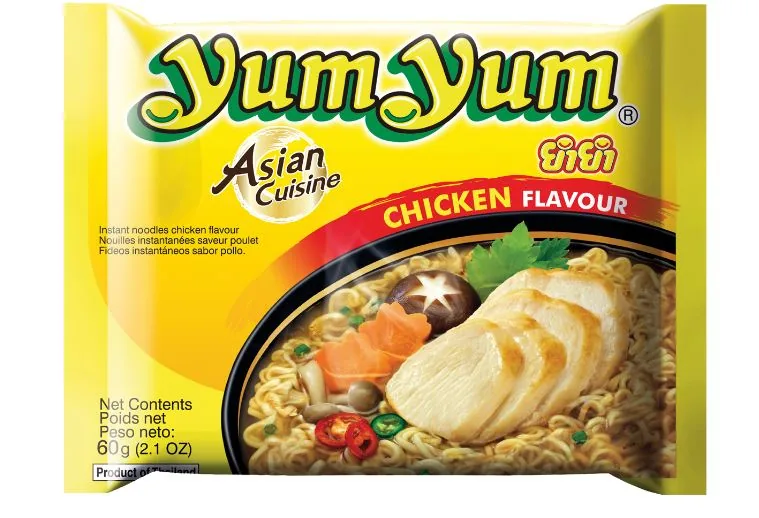 ĀTRI PAGATAVOJAMAS NŪDELES YUM YUM, AR VISTAS GARŠU, 60G
