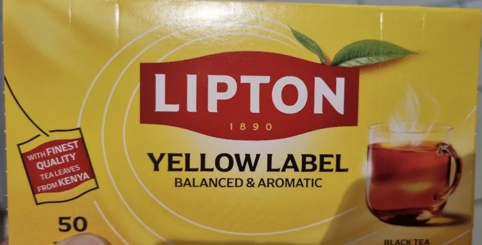MELNĀ TĒJA LIPTON YELLOW 100G