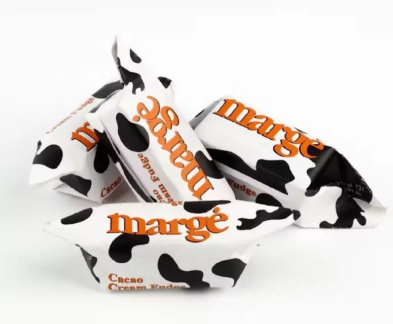 KONFEKTES MARGE AR KAKAO GARŠU, 1KG
