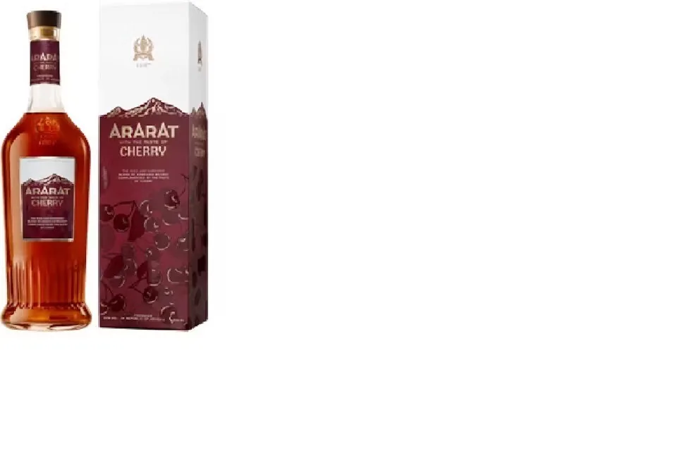 STIPRĀ ALKOHOLA DZĒRIENS ARARAT CHERRY 30% 0,5L