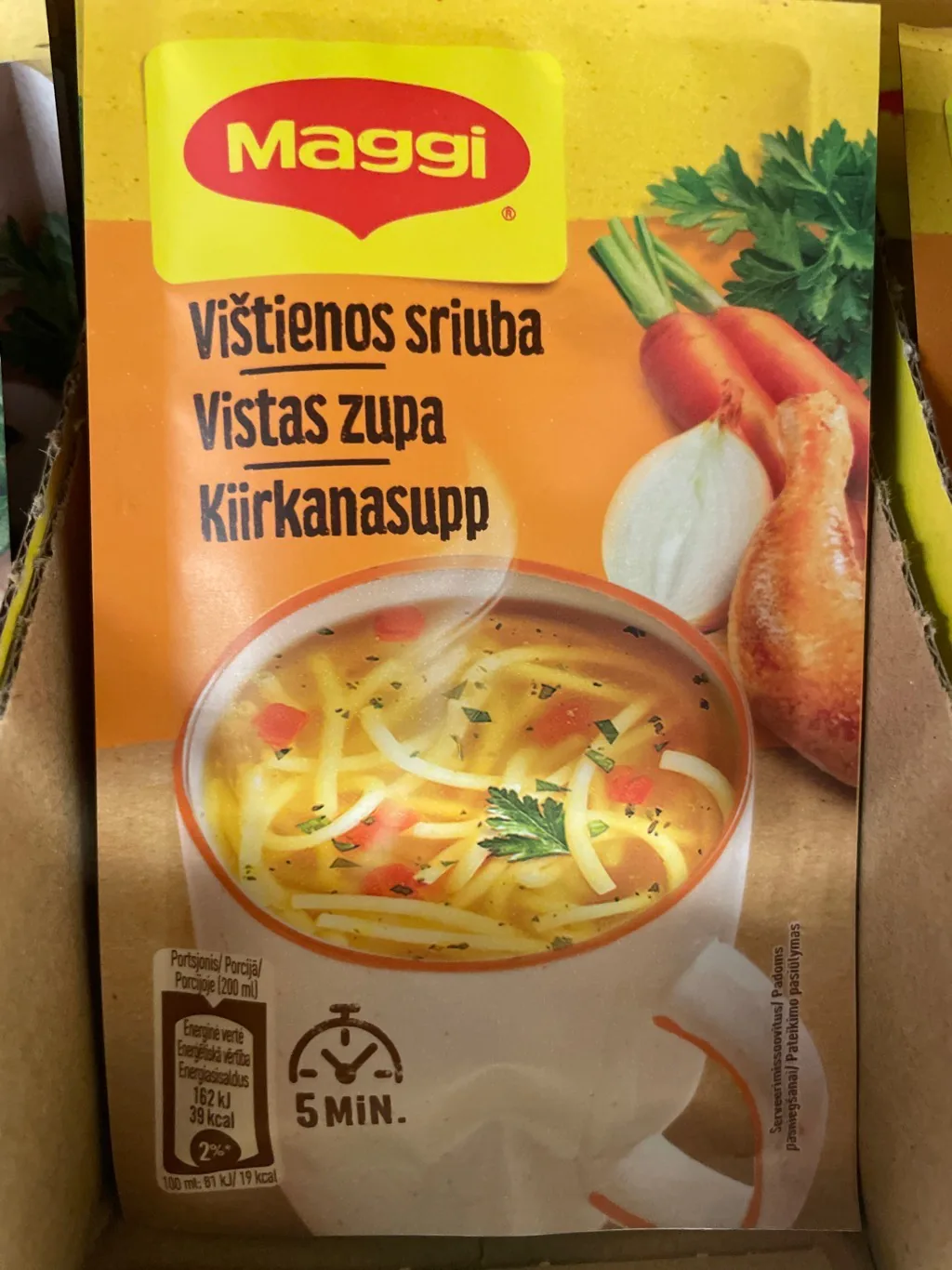 VISTAS ZUPA ŠĶĪSTOŠA AR NŪDELĒM 12G, MAGGI