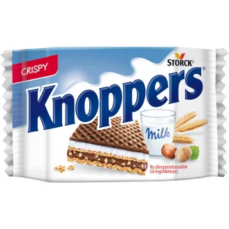 VAFEĻU BATONIŅŠ KNOPPERS AR RIEKSTU KRĒMU 25G