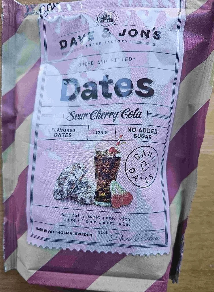 DATELES BEZ KAULIŅIEM DAVE & JON’S SOUR CHERRY COLA 125G