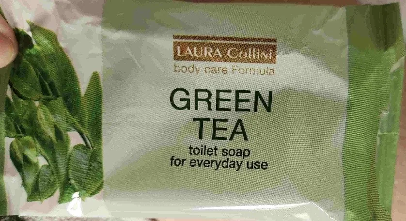 TUALETES ZIEPES LAURA COLLINI ZAĻĀS TĒJAS 100G